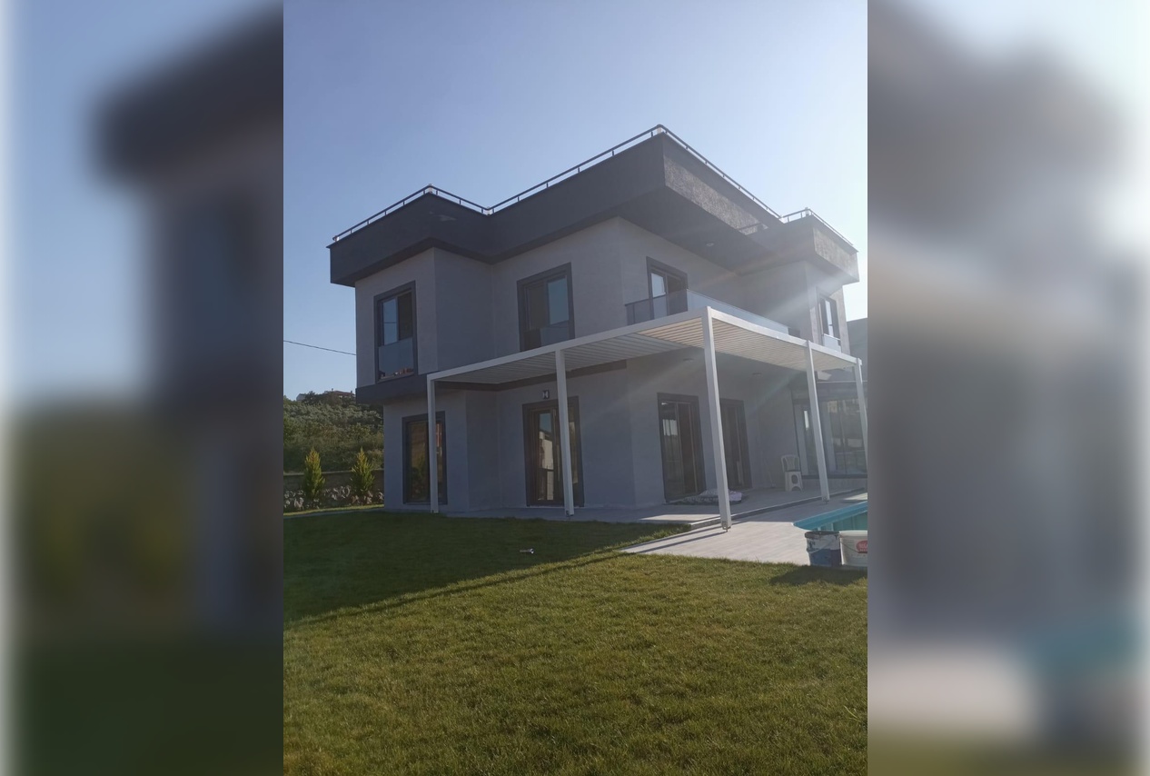 Yalova Havuzlu Lüks Villa